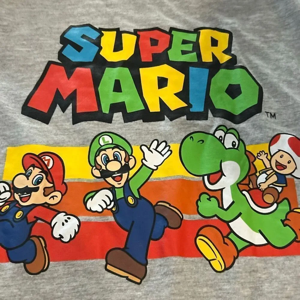 Super Mario Brothers gray graphic T-shirt size kids XL